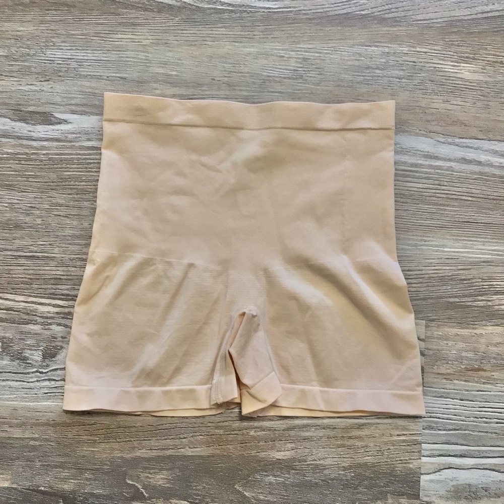 Skinnygirl Nude Smoothers & Shapers Seamless Boyshort Medium